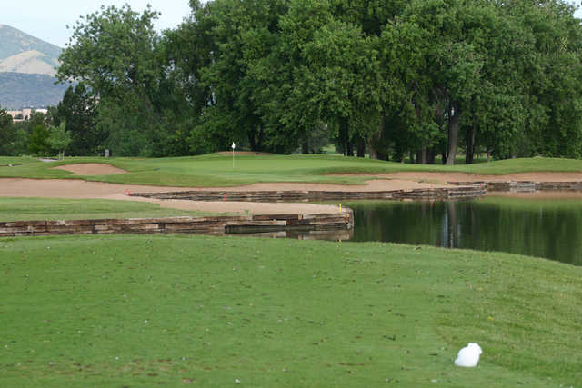 Raccoon Creek Golf Course in Littleton